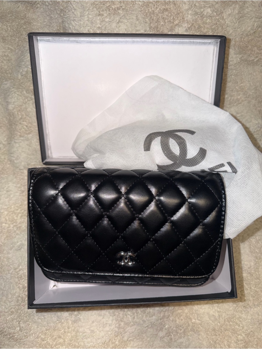 Black Quilted Pattern Small Clutch / Crossbody